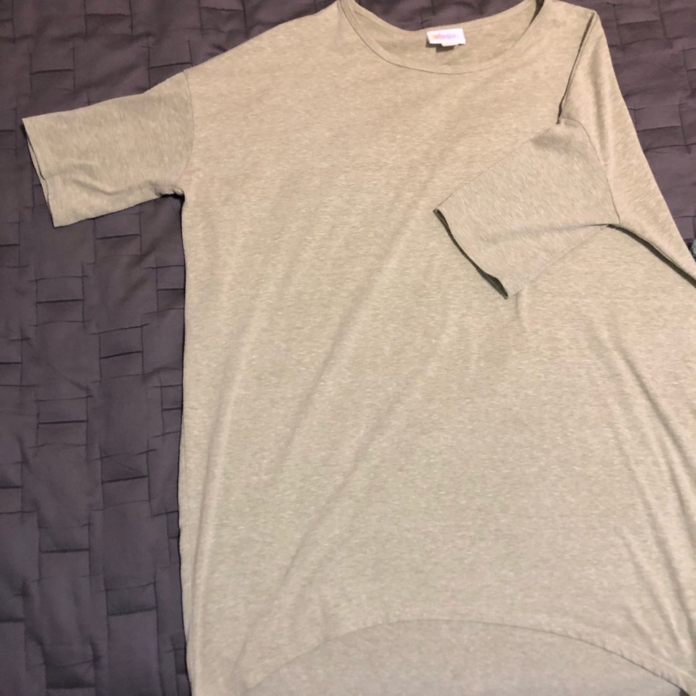 Lularoe simply comfortable green shirt